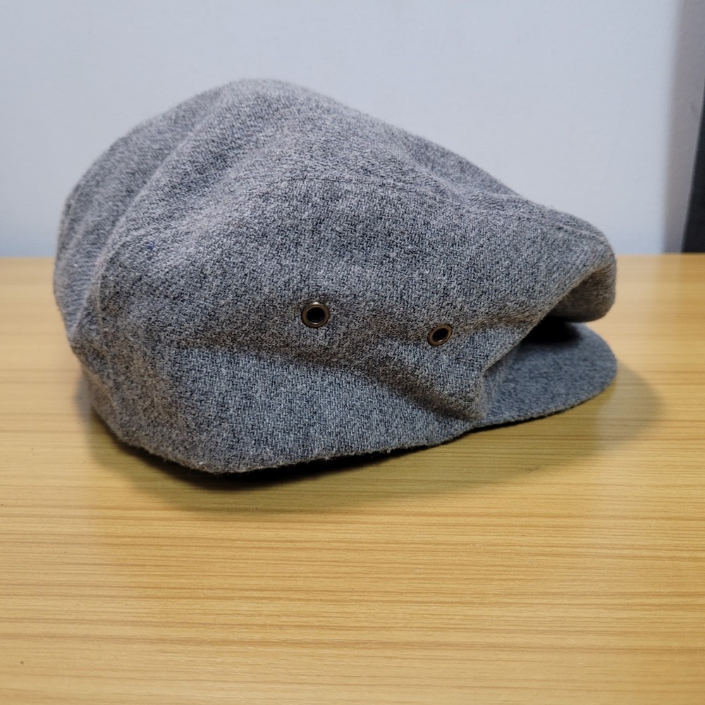 Beautiful Country Gentleman Cap Grey Newsboy Hat Cabbie Strap Size Large USA